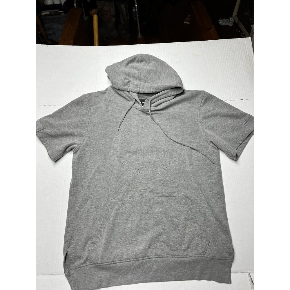NBA Brooklyn Nets Hoodie Men's Medium Short Sleeve Pocket Gray Basketball